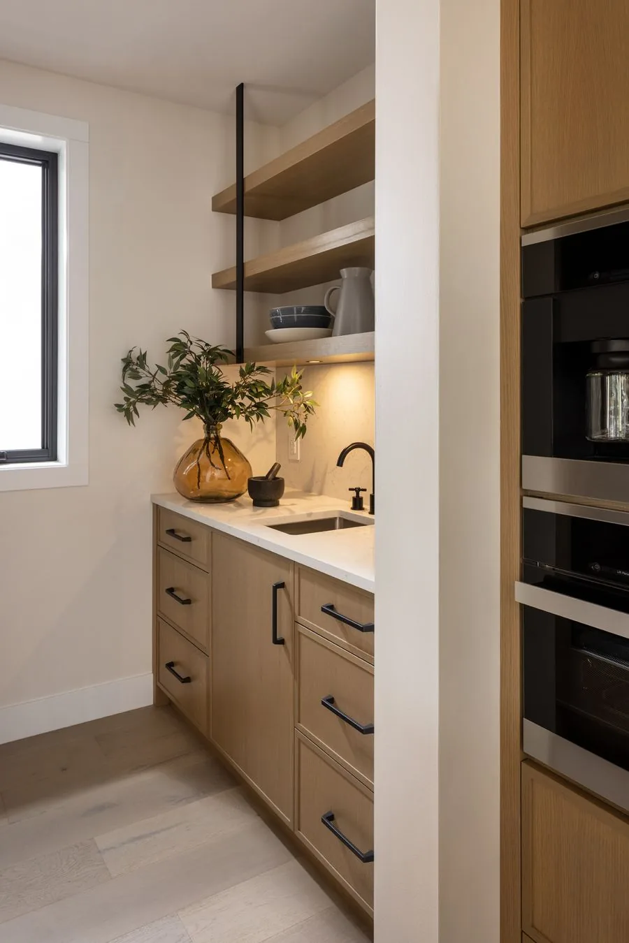 Butler pantry